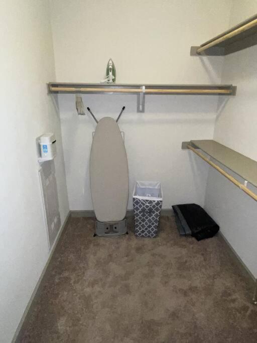 Downtown Living 1Br W/ Free Parking Garage Apartment Houston Exterior photo